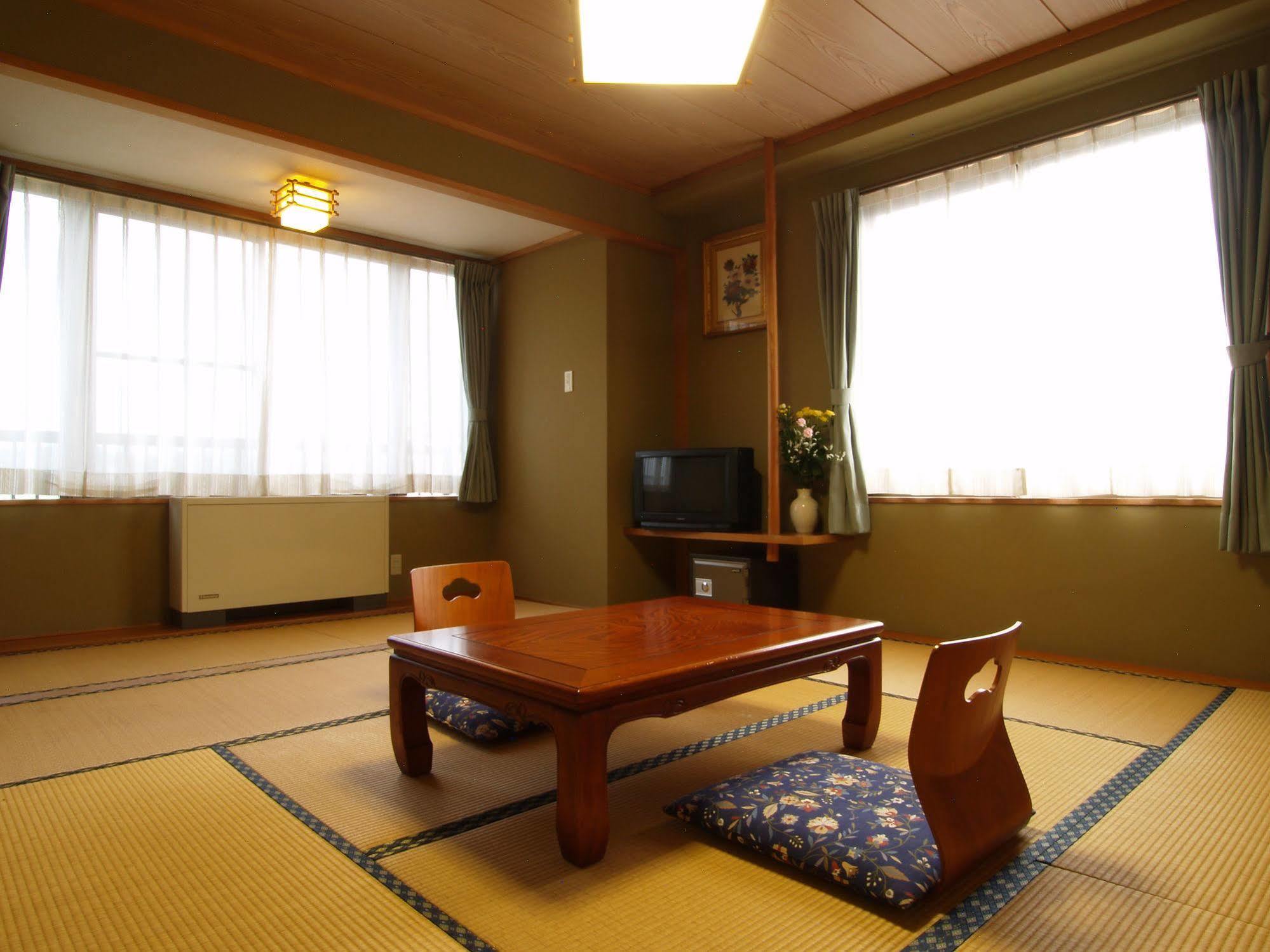 Central Inn 白马村 外观 照片